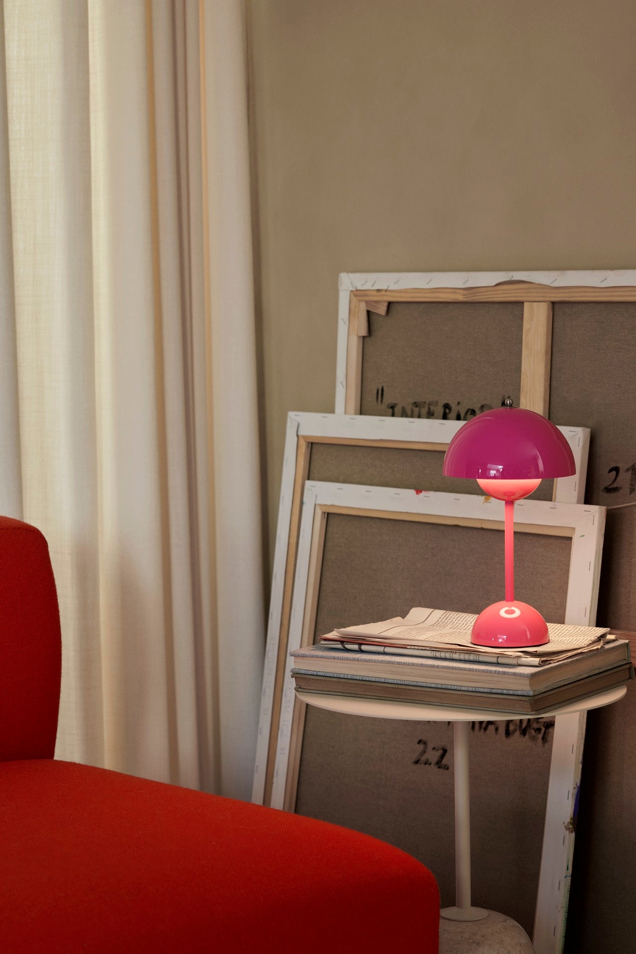 Flowerpot VP9 lamp
