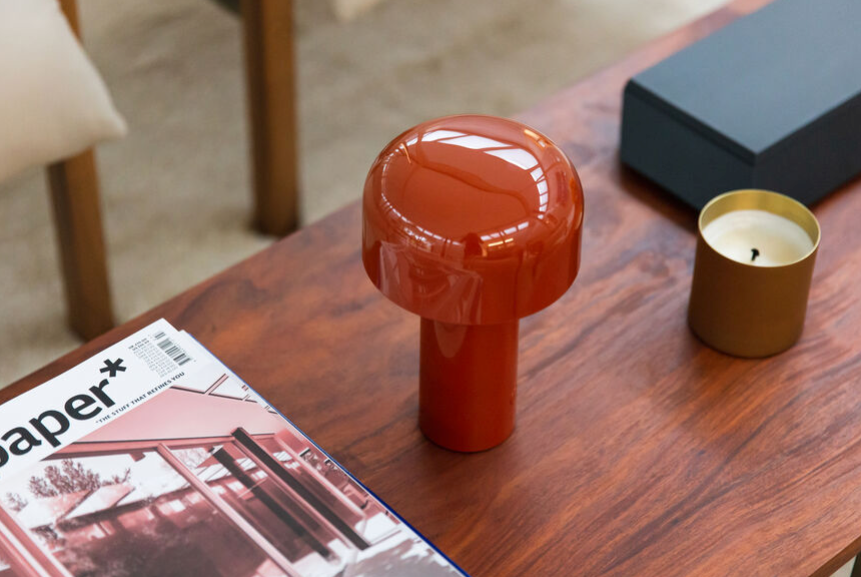 Bellhop Table lamp