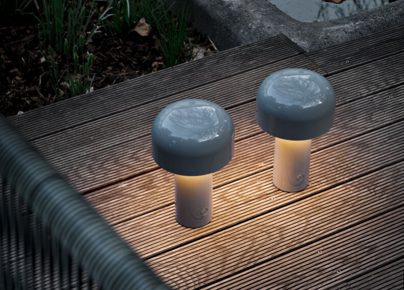 Bell hop table lamp