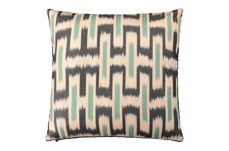 RAINBOW CUSHION