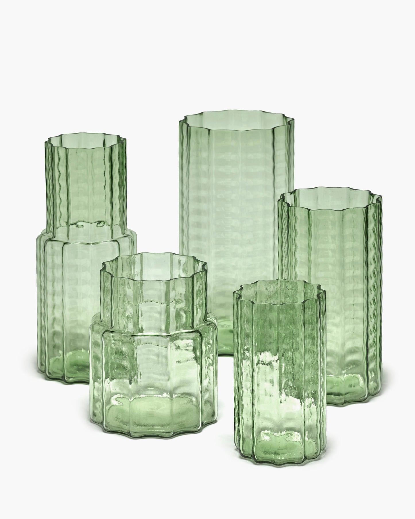 Vase 05 green transparent Waves