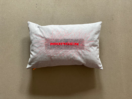 MORGEN - Cushion red